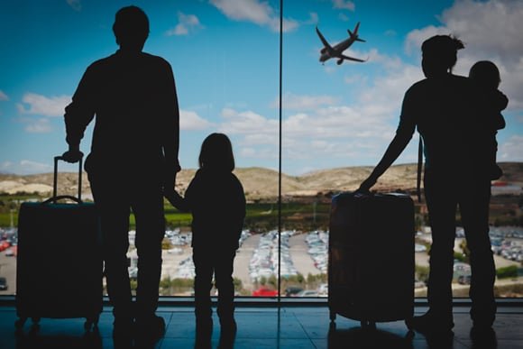 Becoming an Expat Will Benefit Your Kids