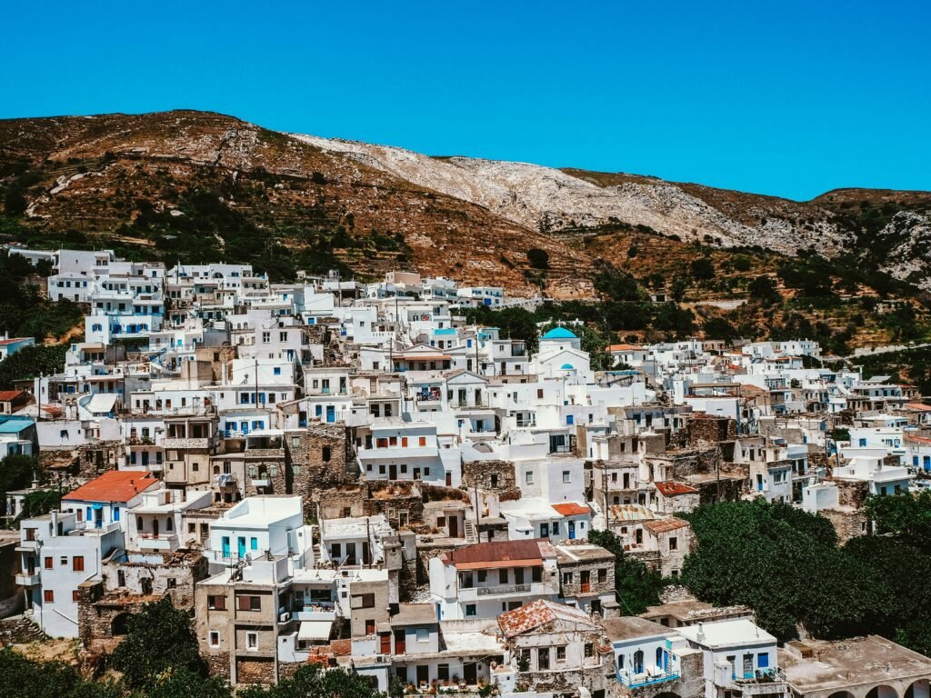 Discover the Cultural Heritage and Beauty of Cyclades Islands 