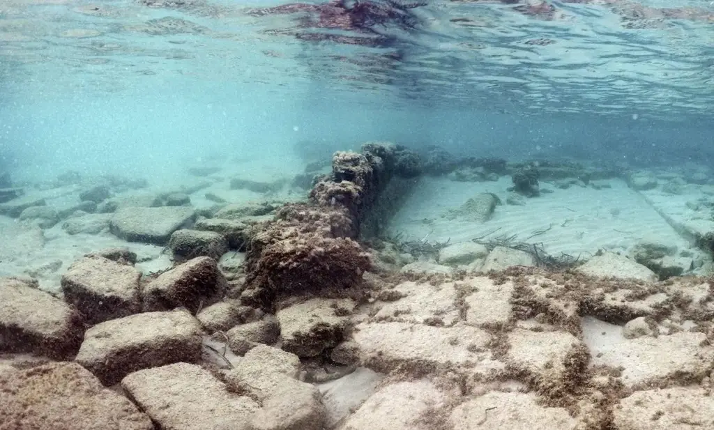 Sunken City of Olous, Expat Greece, Expats Greece