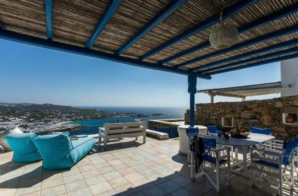 Luxury Villa in Agios Lazaros, Psarou, Mykonos, Delta Prime Properties, Xpat.GR