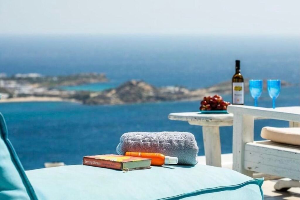 Luxury Villa in Agios Lazaros, Psarou, Mykonos, Delta Prime Properties, Xpat.GR