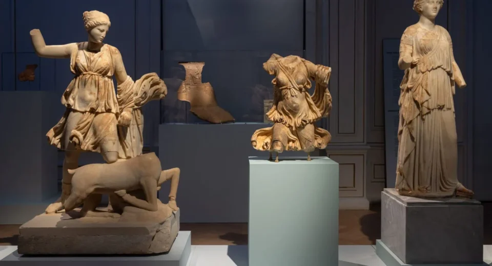 Kykladitisses: Untold stories of women in the Cyclades, Museum of Cycladic Art, Expats Greece