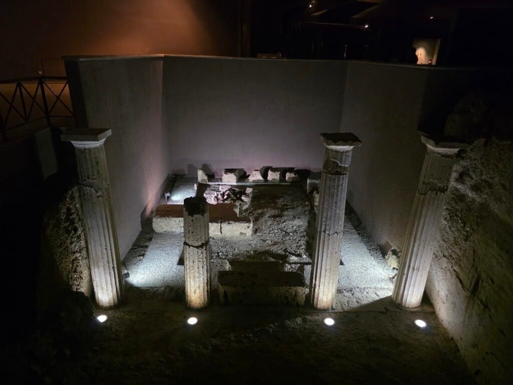 Ruins of the Macedonian Tomb with Free-Standing Columns (Tomb IV) from 3rd century BCE in the Museum of the Royal Tombs of Aigai. Expats Athens, Expats Greece, Xpat.gr