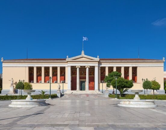 Greece higher education, International students in Greece, Study in Greece, English-taught programs Greece, South and Southeast Asian students, Student mobility, Greek private universities, Student life in Greece, Study abroad Europe, Affordable education Europe, Expats Athens, Expats Greece