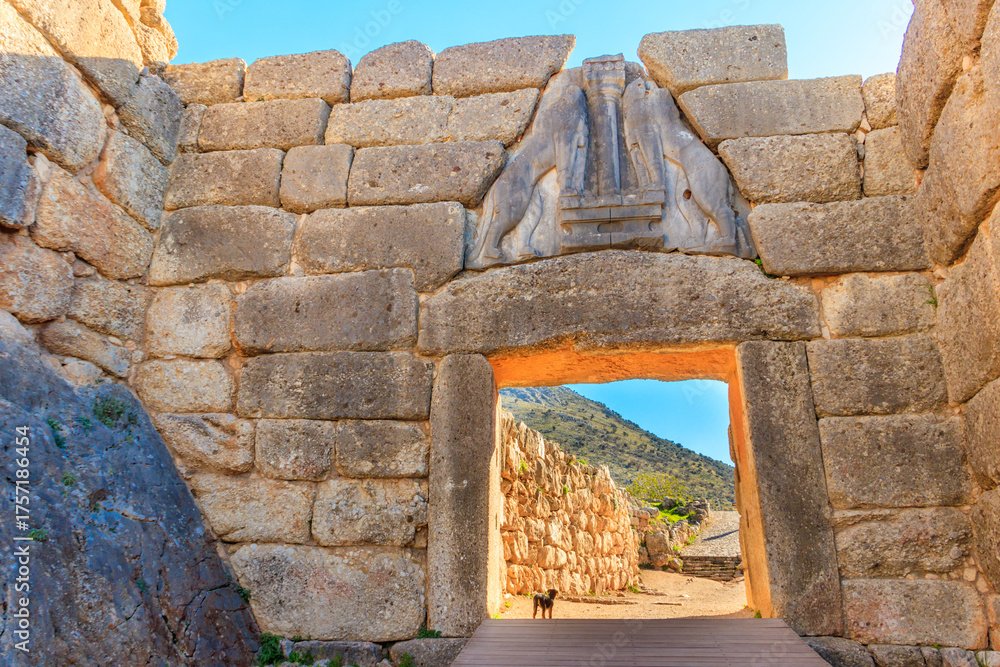 Lion Gate, Mycenae (13th century BCE)