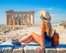 Acropolis in Athens featured image for Greece knowledge quiz