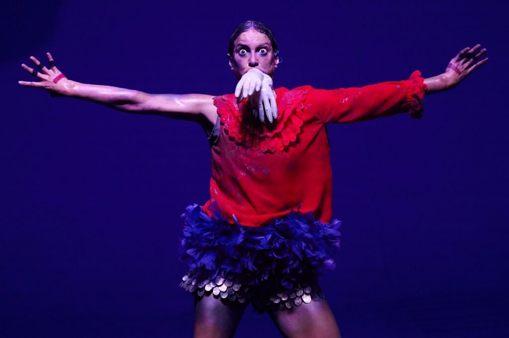 Marlene Monteiro Freitas performing Guintche (Live Version) on stage.