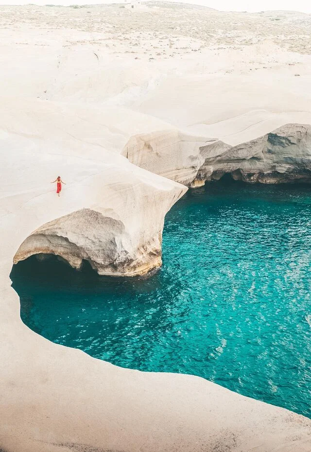 Sarakiniko, Milos