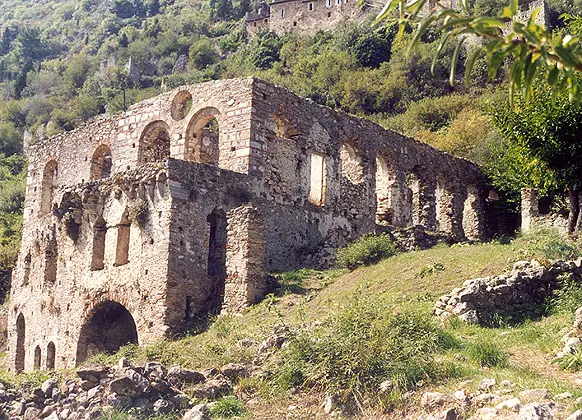 Ruins of the multi-storey Laskaris House in Mystras