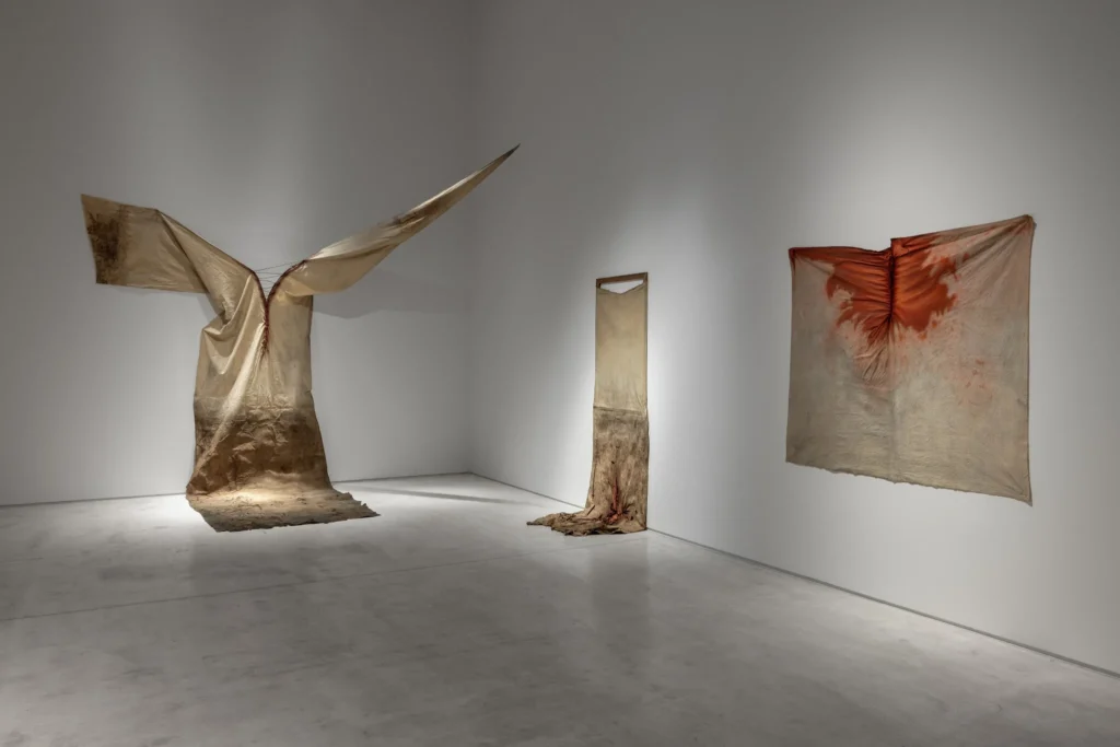 Stathis Logothetis Earth to Earth retrospective at EMST Athens